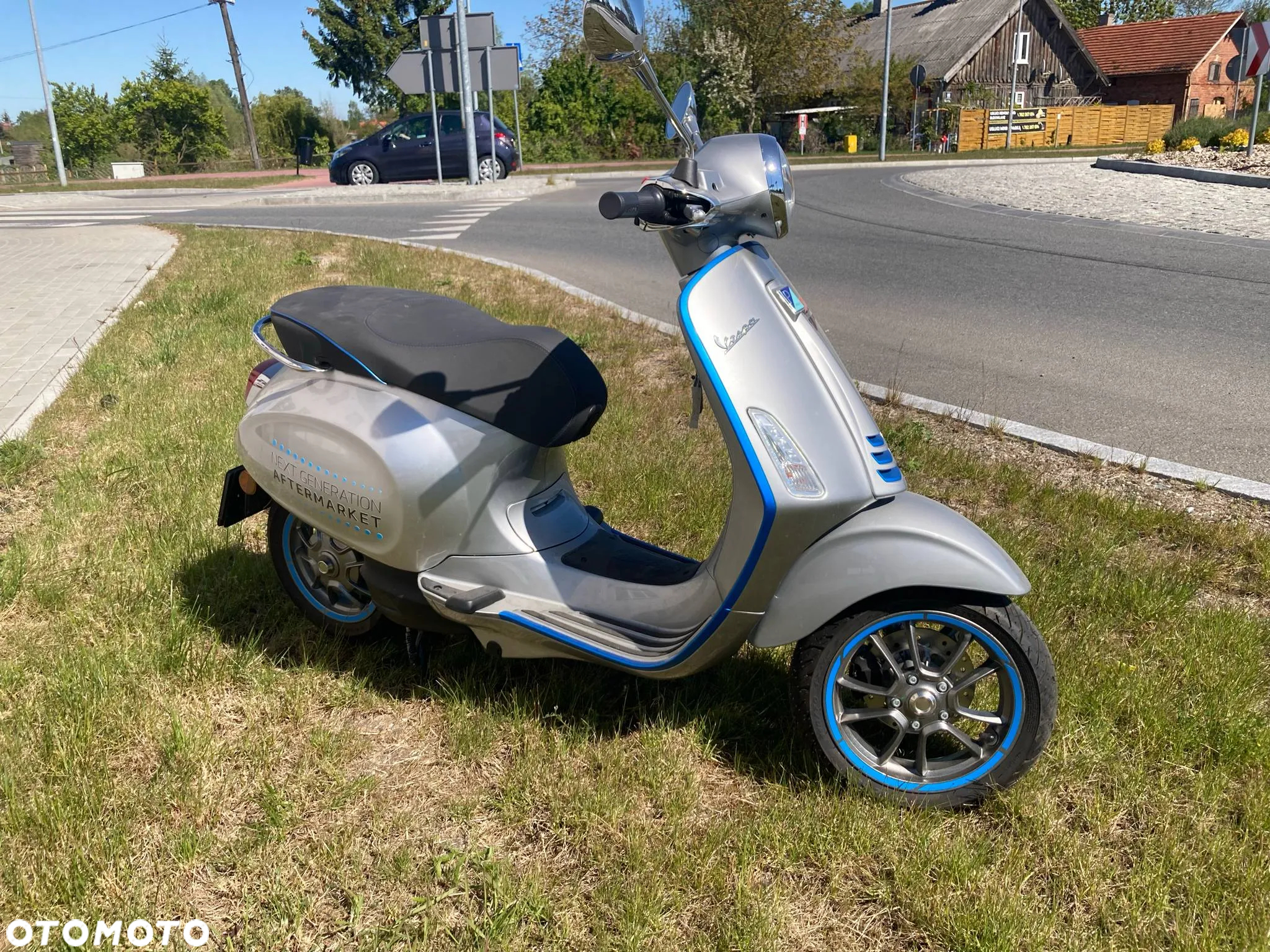 Piaggio Vespa - 2