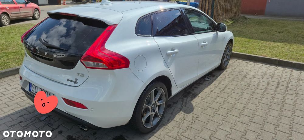 Volvo V40 T3 Ocean Race - 3