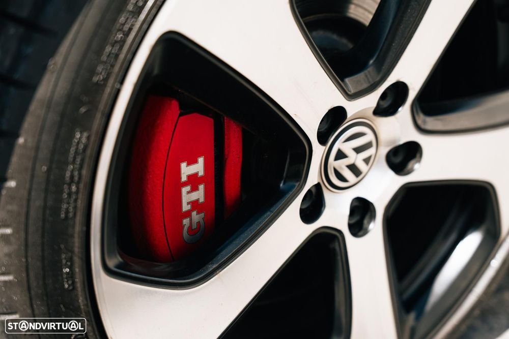 VW Golf 2.0 TSi GTi DSG Performance - 9