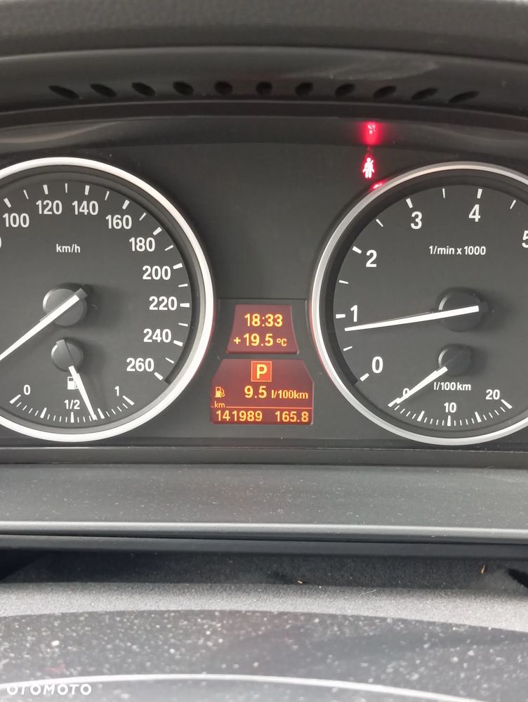 BMW Seria 5 520i - 12