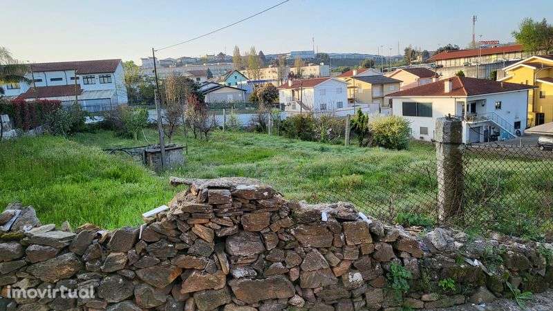 Terreno Urbano Centro de Santo Tirso - Grande imagem: 5/7