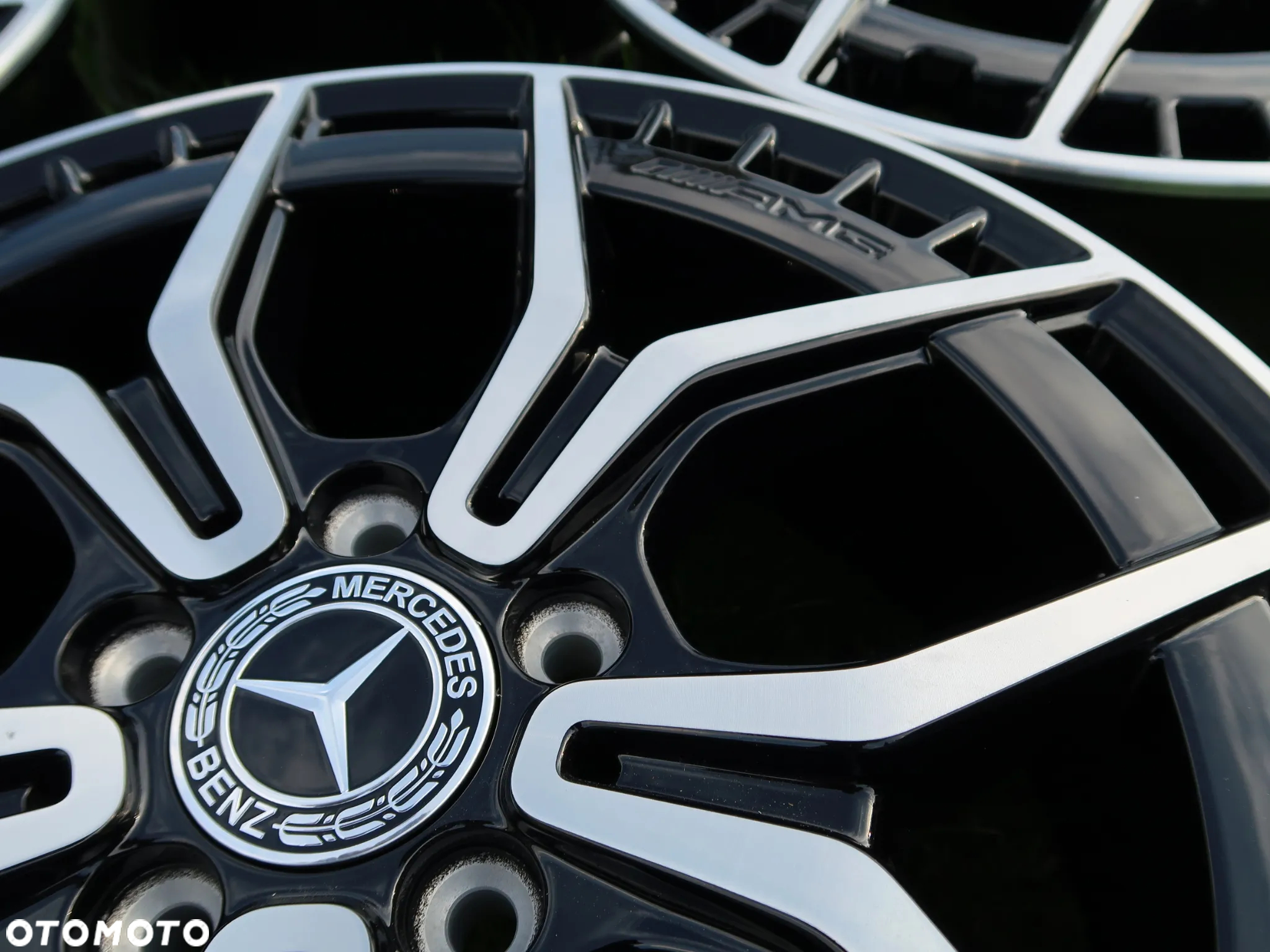 Felgi Mercedes V-klasa Vito EQA EQB 19'  AMG - 8