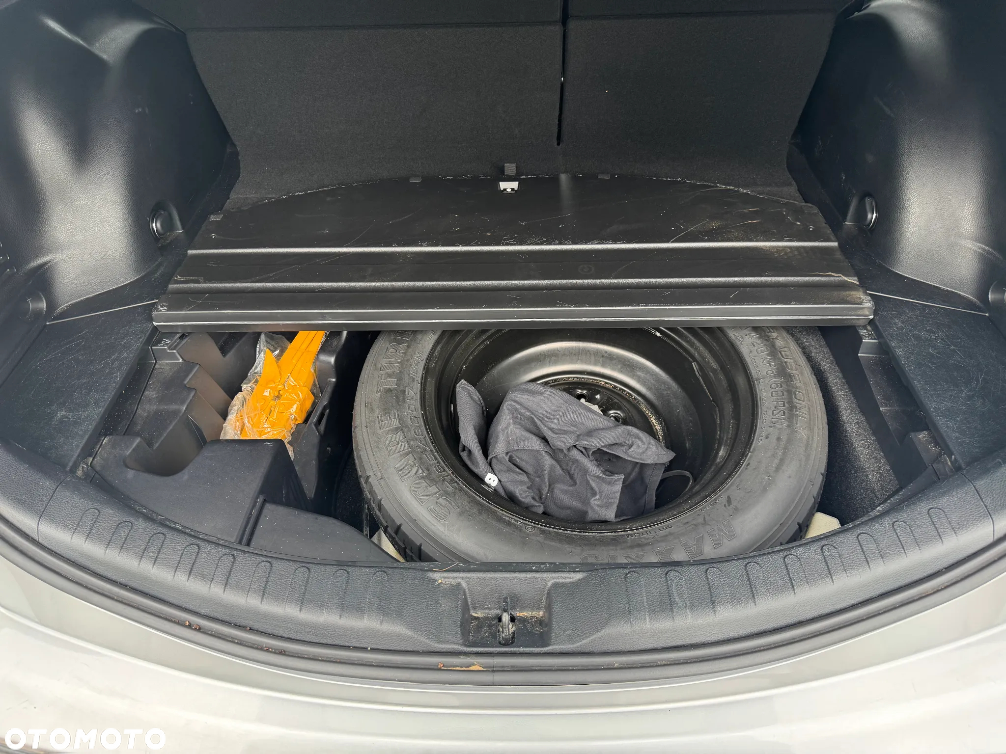 Toyota RAV4 2.0 Premium 4x4 MS - 11
