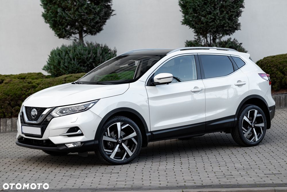 Nissan Qashqai 1.3 DIG-T DCT TEKNA - 2