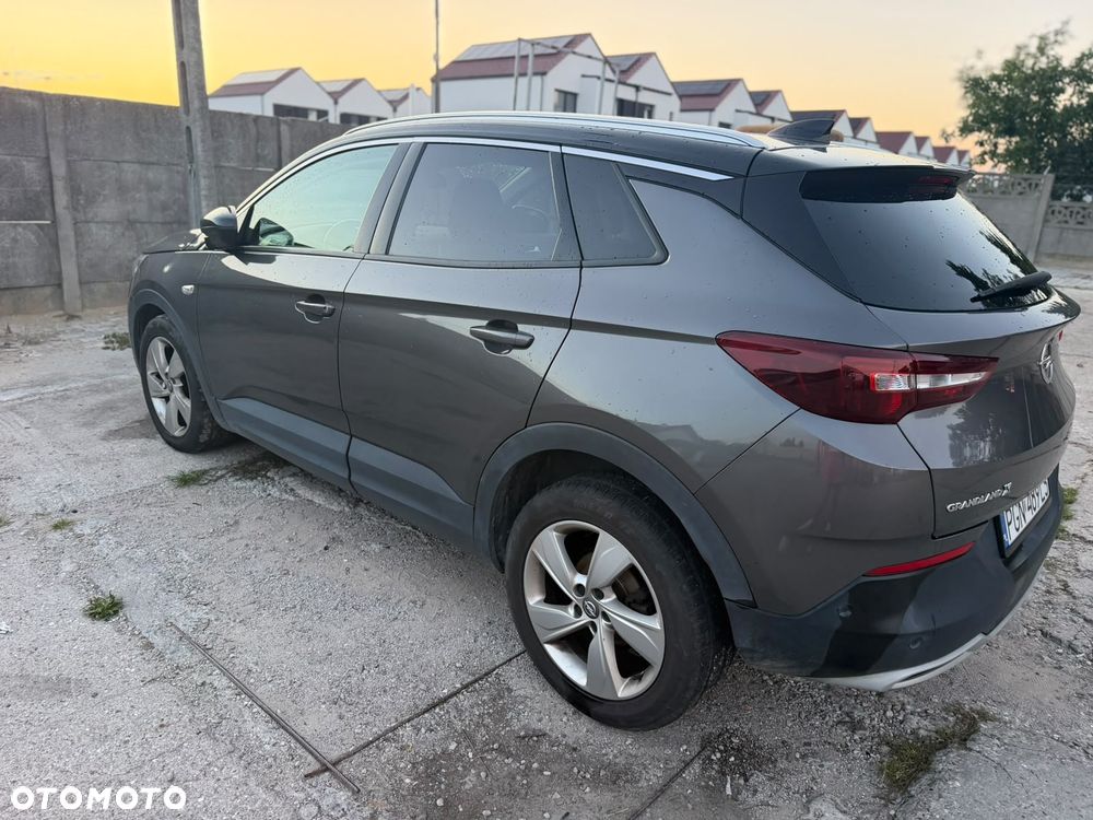 Opel Grandland X 1.2 Start/Stop Elegance - 4