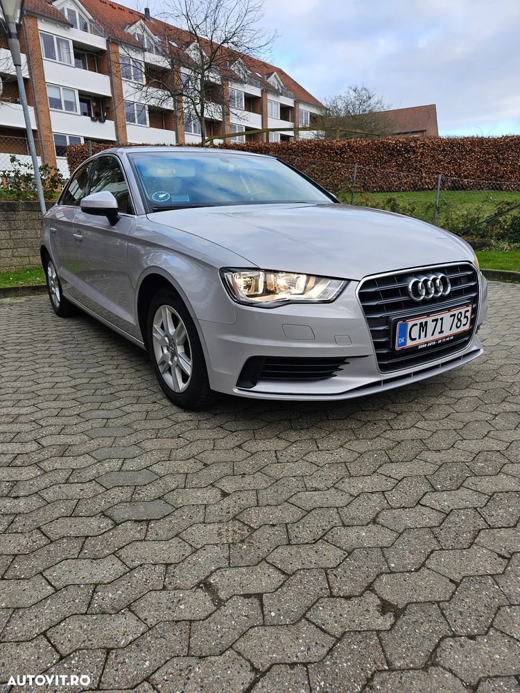Audi A3 Limuzina 1.6 TDI clean Attraction - 1