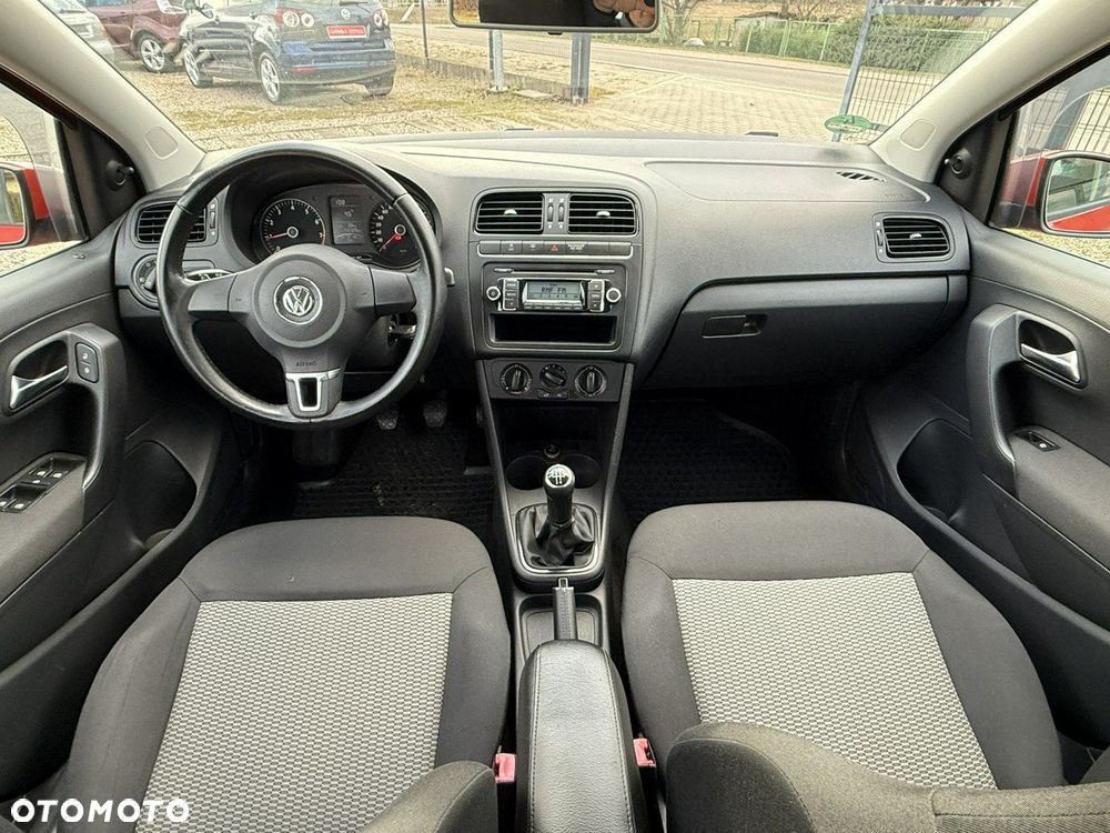 Volkswagen Polo - 5