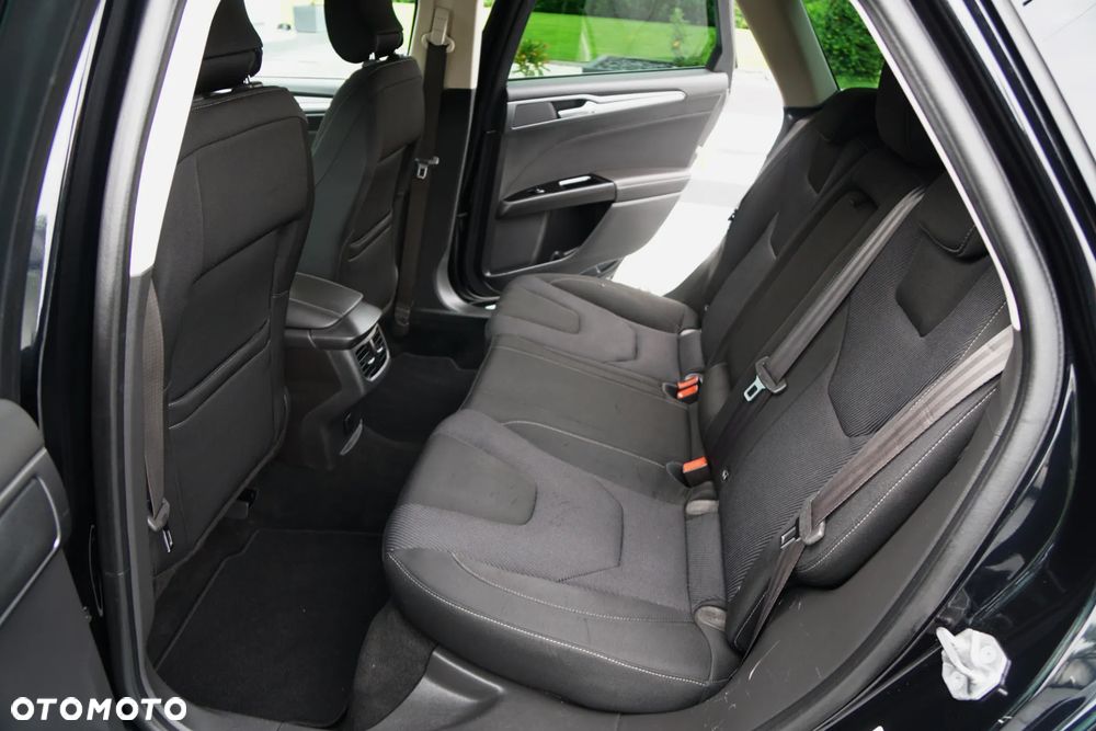Ford Mondeo 2.0 TDCi STart-Stopp Titanium - 31