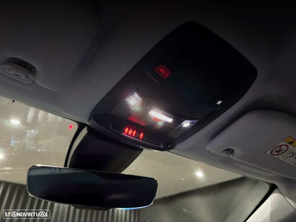 Peugeot 508 1.6 Hybrid Allure Pack e-EAT8 - 30