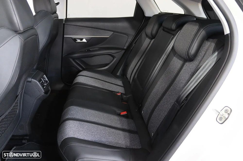 Peugeot 5008 1.2 PureTech Allure - 15