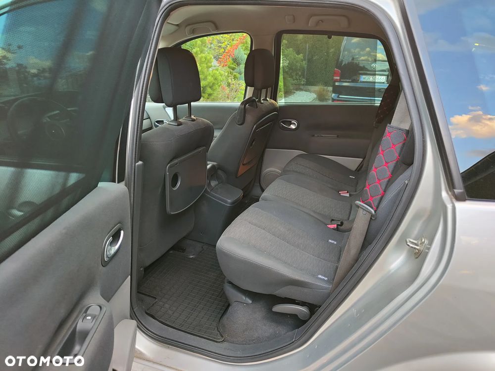 Renault Grand Scenic 2.0 16V Confort Expression - 5