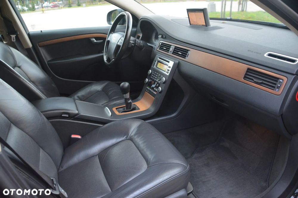 Volvo V70 - 28