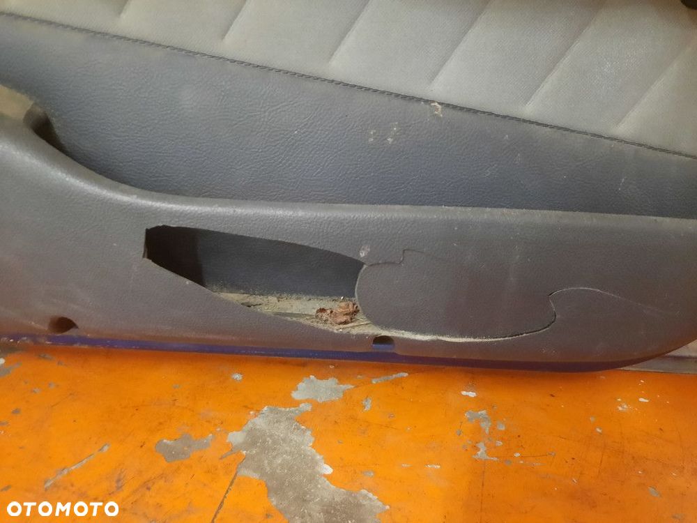 FIAT ALBEA 04-12 DRZWI PRZÓD PRAWE PRZEDNIE 597 - 16