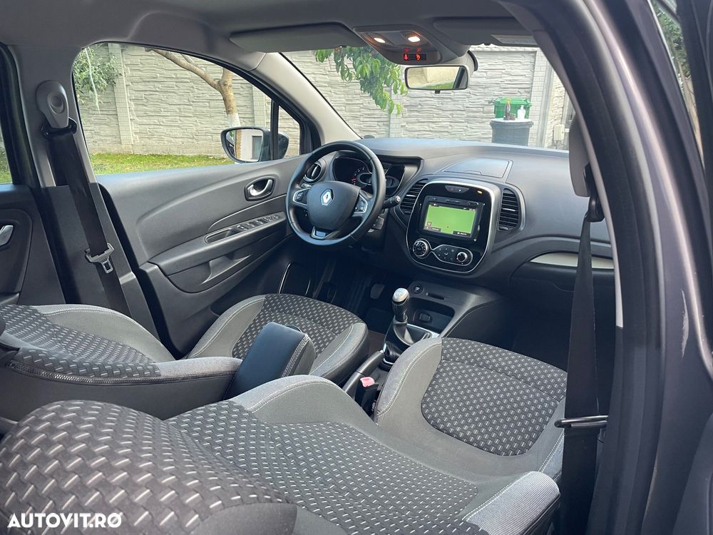Renault Captur - 21