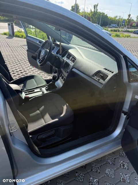 Volkswagen Golf 1.6 TDI BMT Comfortline - 17