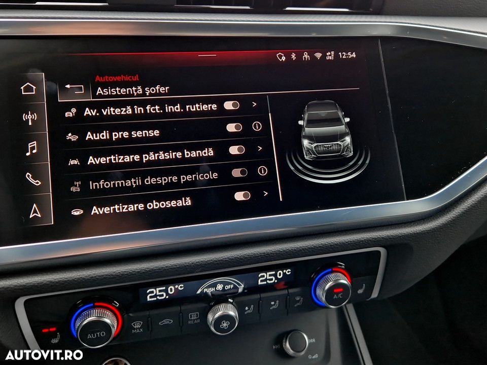 Audi Q3 35 TFSI S tronic - 22