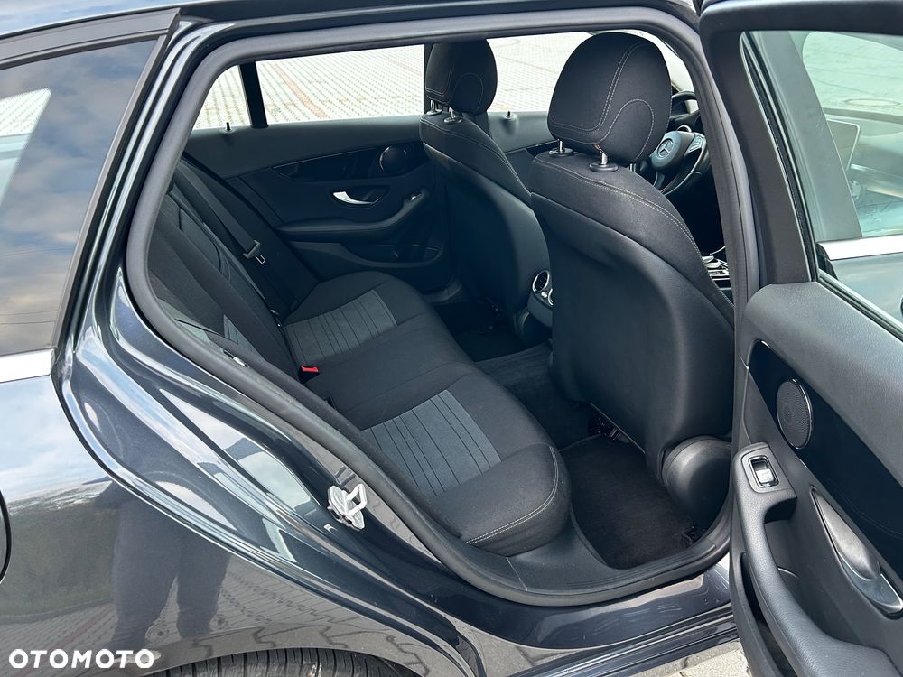 Mercedes-Benz Klasa C 200 (BlueTEC) d T 7G-TRONIC - 19