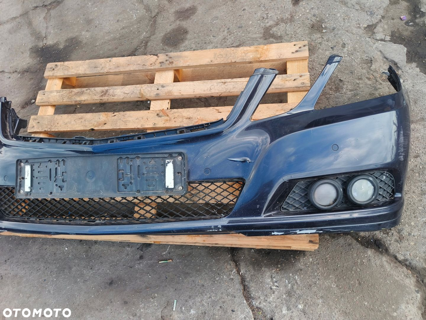 MERCEDES W212 ZDERZAK PRZEDNI PRZÓD PDC 359 - 5