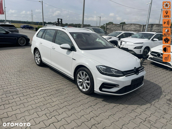 Volkswagen Golf VIII 2.0 TDI R-Line DSG