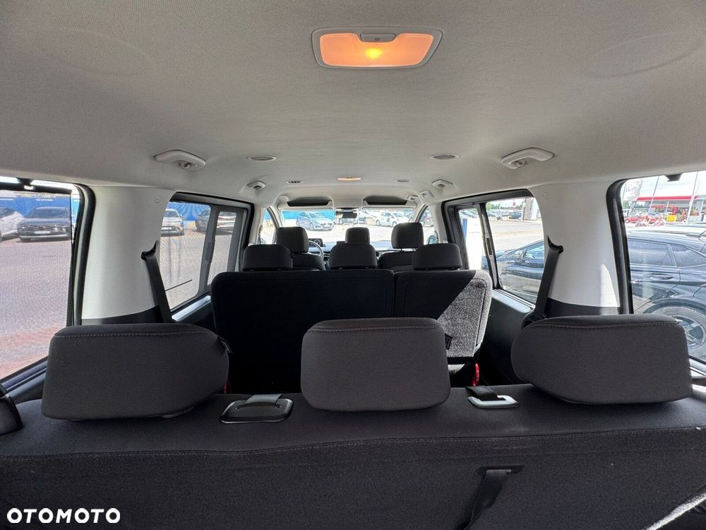 Hyundai Staria 1.6 T-GDI HEV Smart Business - 7