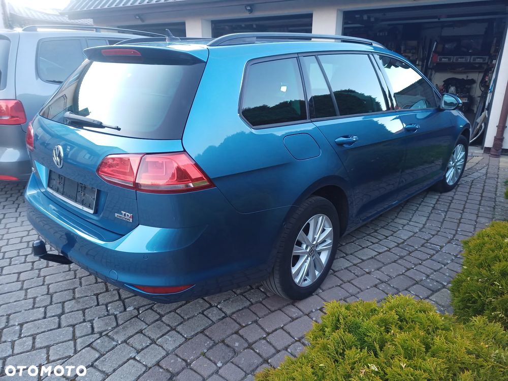 Volkswagen Golf - 4