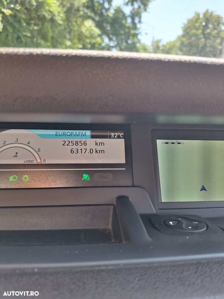 Renault Scenic 1.9dCi Privilege - 10