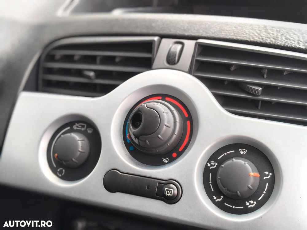 Renault Kangoo Rapid Maxi dCi 90 Extra - 22