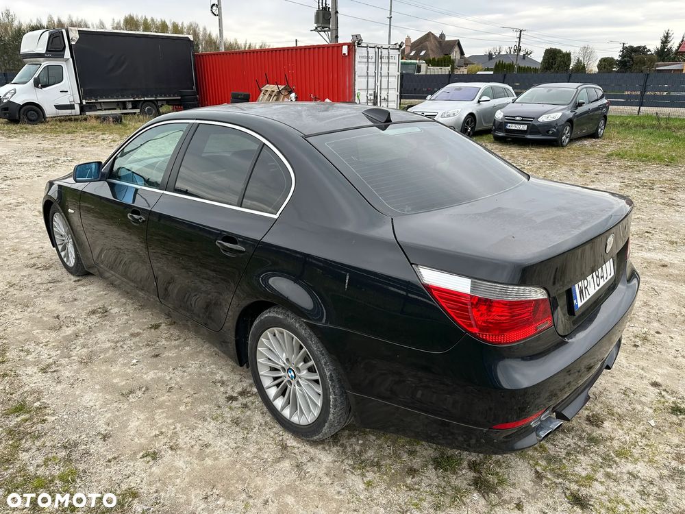 BMW Seria 5 525i - 6