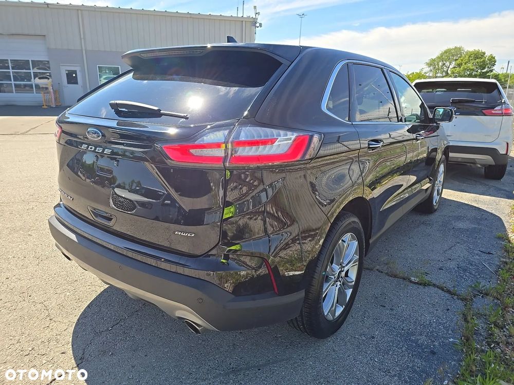 Ford Edge - 4