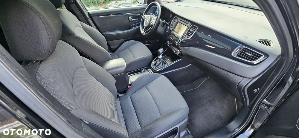 Kia Carens 1.7 CRDi 136 Dream Team Edition - 20