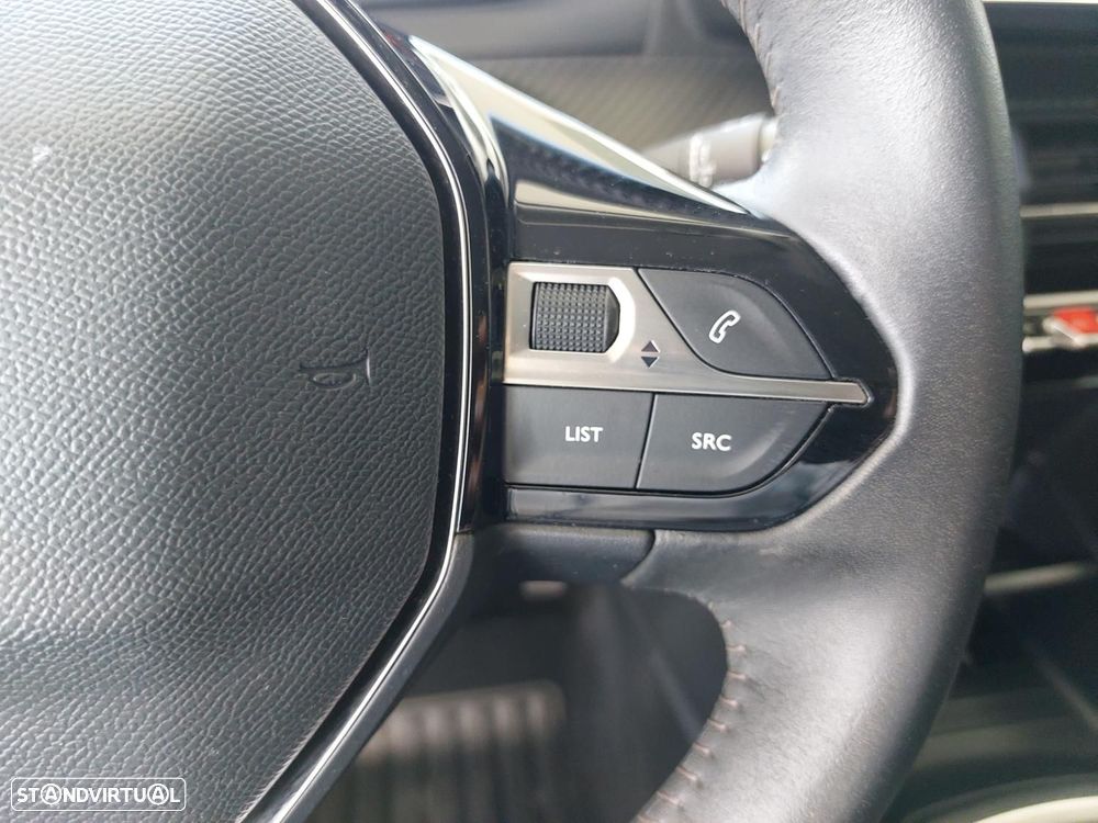 Peugeot 2008 1.5 BlueHDi Active Pack - 26