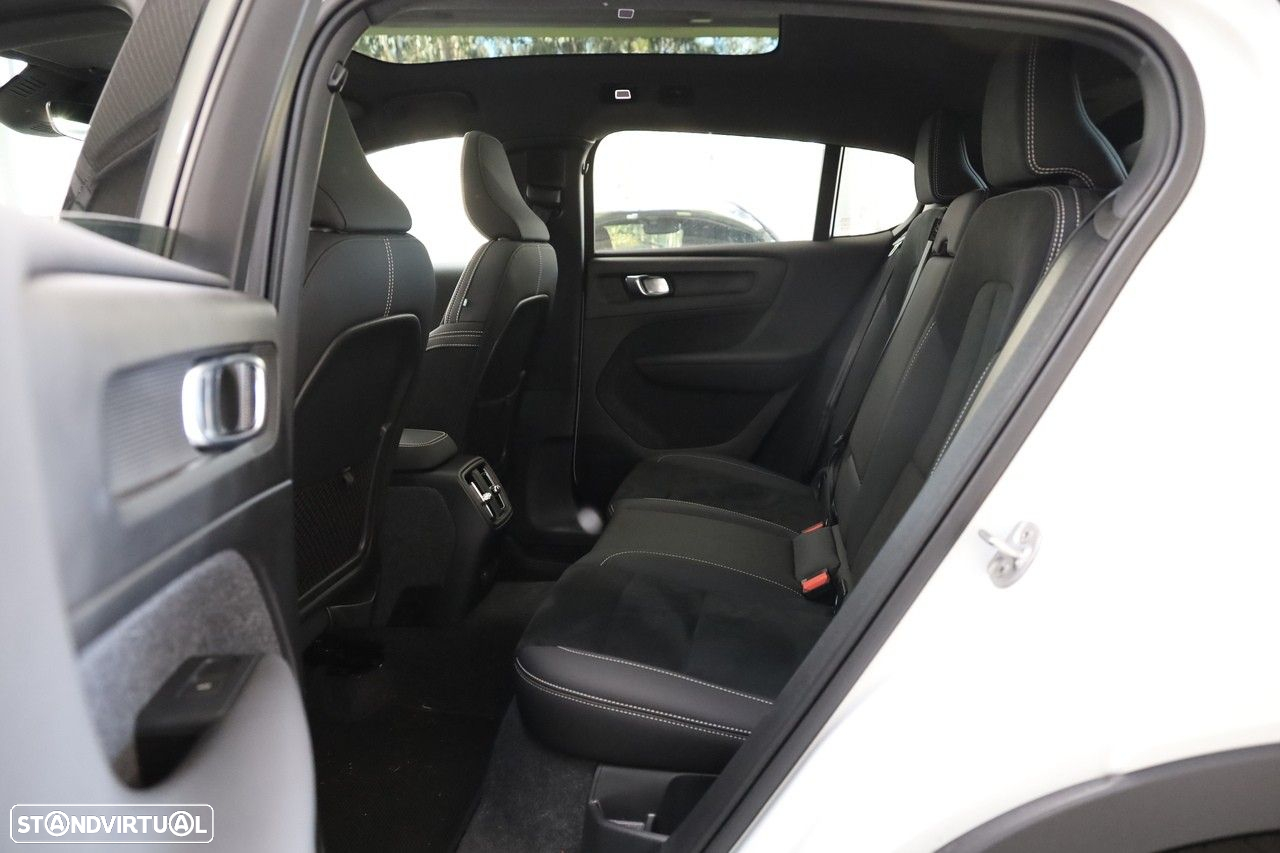 Volvo C40 Recharge Extended Range Ultimate - 13