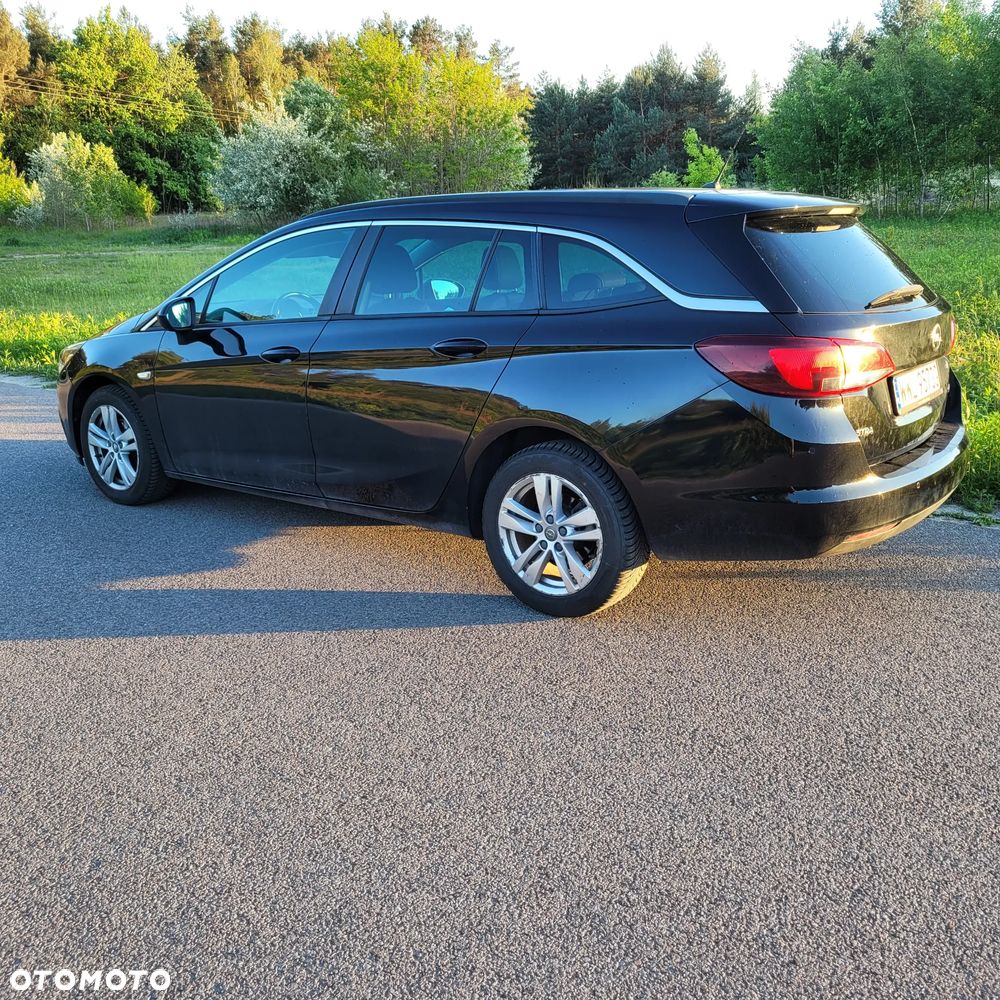 Opel Astra 1.4 T Enjoy - 11