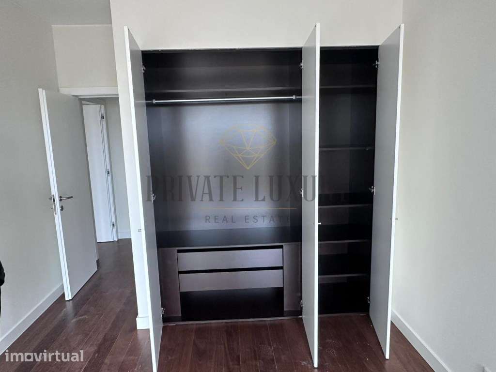 Apartamento T2 em Belém, próximo do Colégio Bom Sucesso - Grande imagem: 3/16
