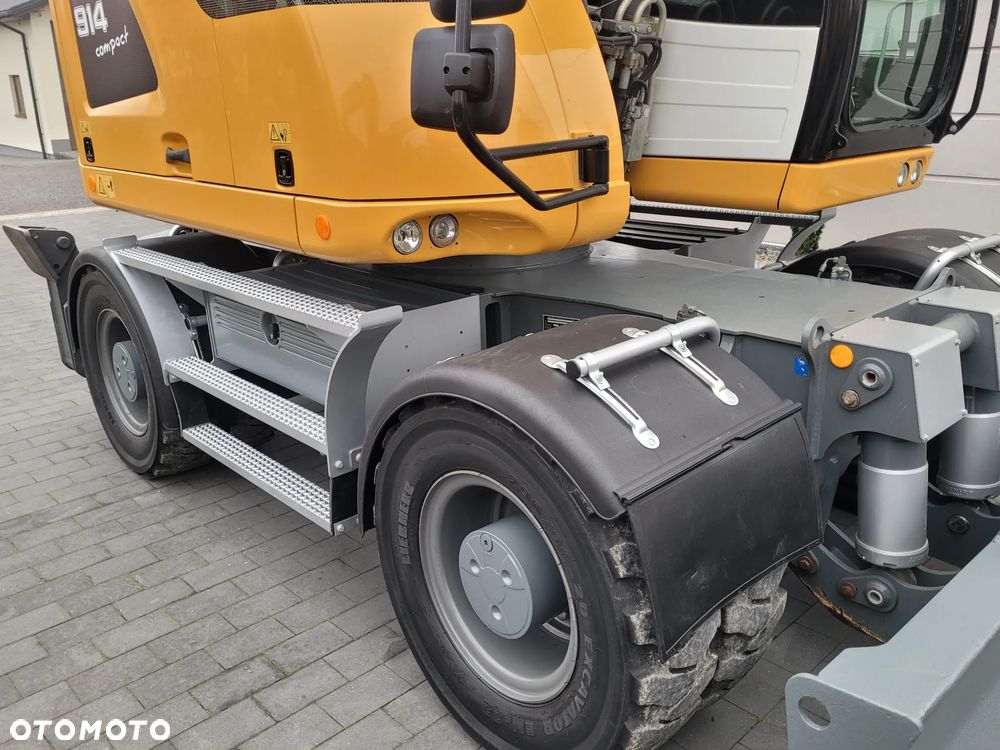 Liebherr A914 compact / ROTOTILT ze szczypcami / 2017rok /SUPER STAN / - 13
