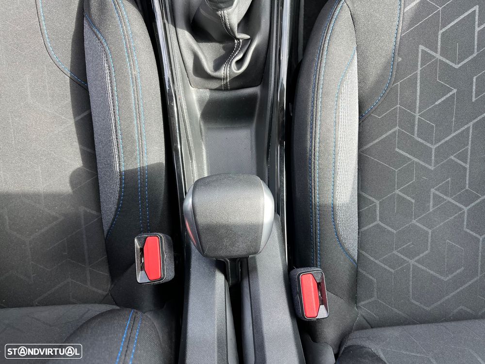 Peugeot 2008 1.5 BlueHDi Signature - 38