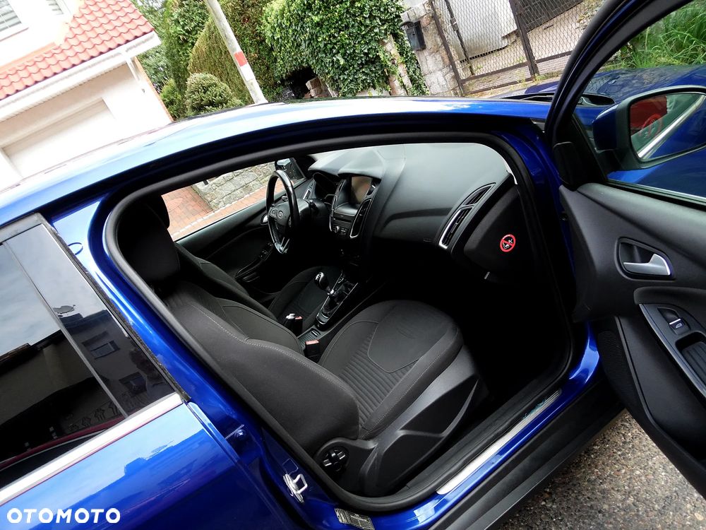Ford Focus - 26