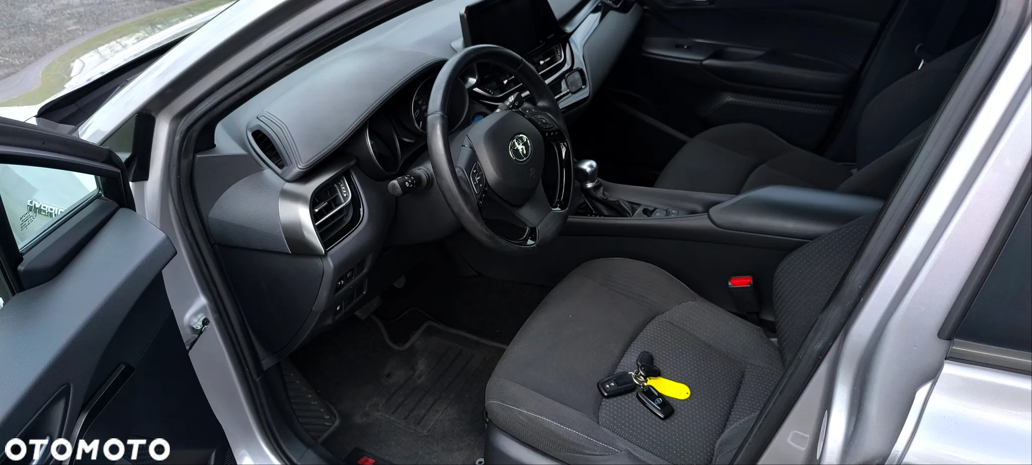 Toyota C-HR 1.8 Hybrid Business - 19