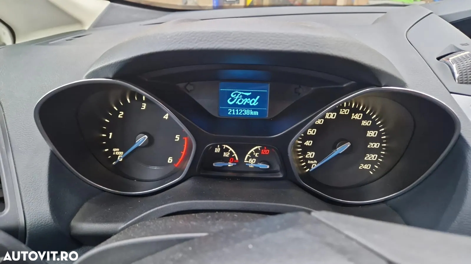 Ford Grand C-Max 1.6 TDCi Trend - 11