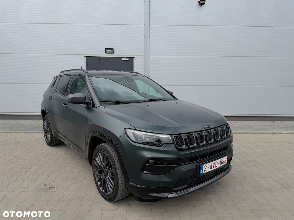 Jeep Compass - 12