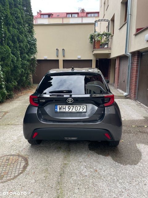 Toyota Yaris 1.5 Comfort - 2