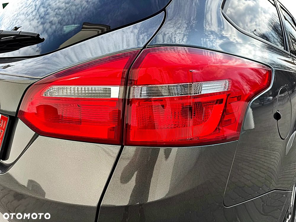 Ford Focus 1.6 TDCi DPF Start-Stopp-System Titanium - 13