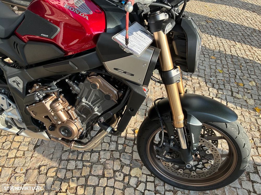 Honda CB 650 RAC E-CLUTCH - 11
