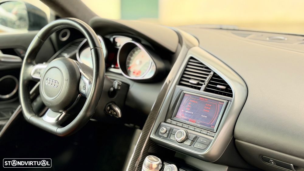 Audi R8 Coupé 4.2 FSI quattro R tronic - 12