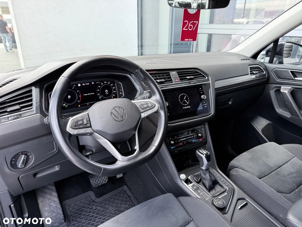 Volkswagen Tiguan 2.0 TSI 4Mot Elegance DSG - 20