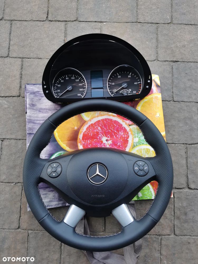 Podłoga szyny Podsufitka Sprinter 906  wykładzina tunel nawiewu boczki  fotele Mercedes Sprinter 906 fotele - 24