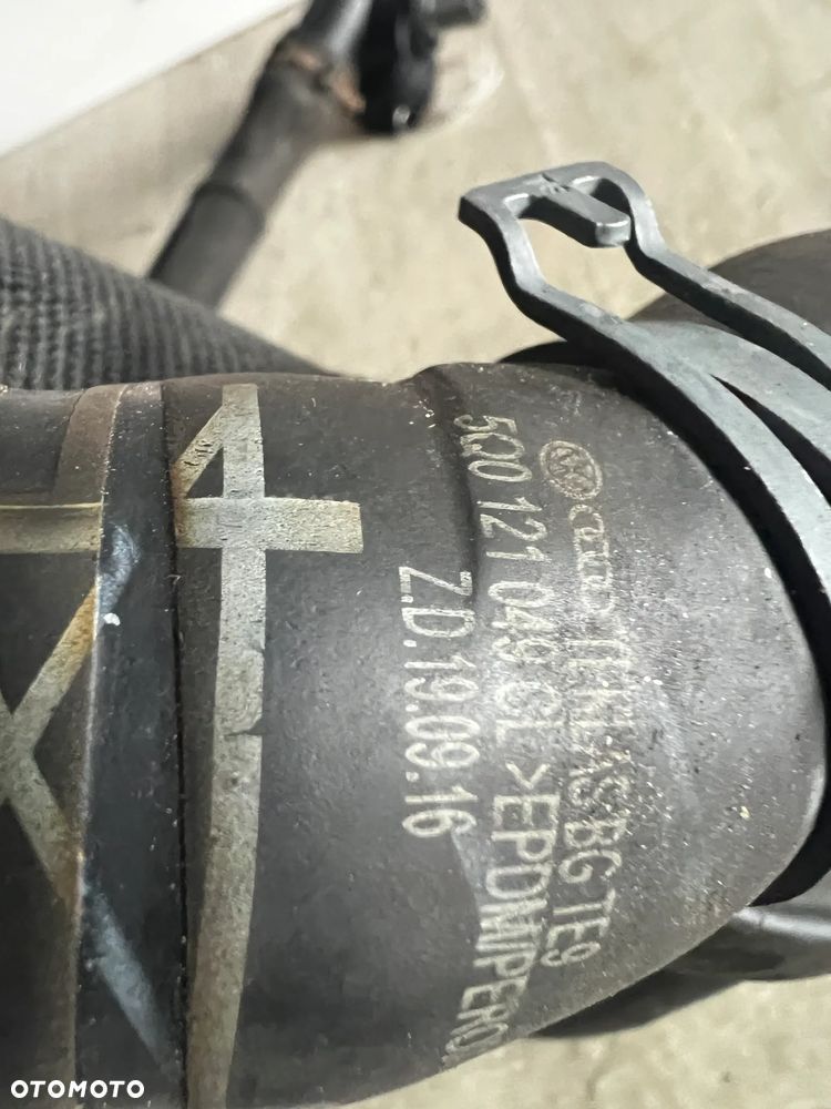 WĄŻ RURA PRZEWÓD WODY VW SKODA SEAT AUDI 5Q0121049CL 5Q0122101GK 04E121064N - 5