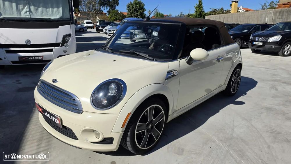 MINI Cabrio Cooper D - 11