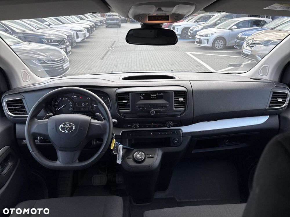 Toyota ProAce - 16