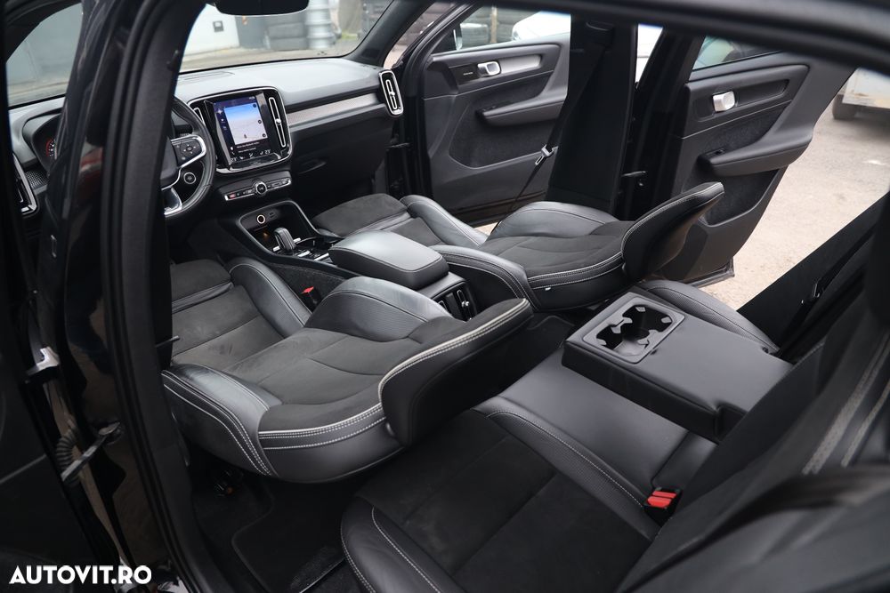 Volvo XC 40 T4 AWD Geartronic R-Design - 9